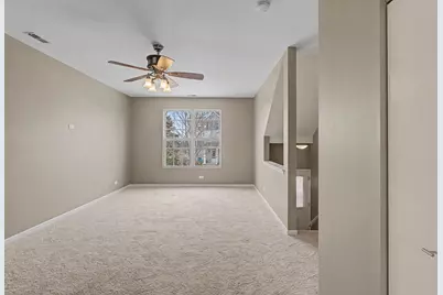 1475 W Sedgewood Court #1475, Round Lake, IL 60073 - Photo 5