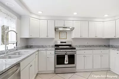 4813 Wildwood Drive, McHenry, IL 60051 - Photo 9