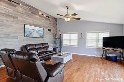 4813 Wildwood Drive, McHenry, IL 60051 - Photo 15