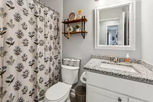 300 Norton St, Lombard, IL 60148 - Photo 17