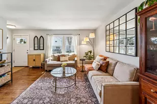 300 Norton St, Lombard, IL 60148 - Photo 5