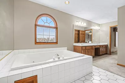 617 Misty Creek Drive, New Lenox, IL 60451 - Photo 17