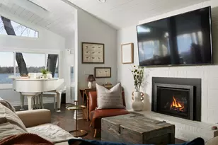 795 Oak Ct, Crystal Lake, IL 60014 - Photo 11