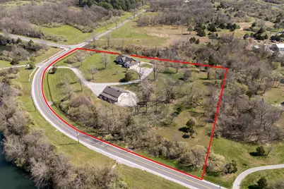 9909 Decatur Road, Marion, IL 62959 - Photo 5