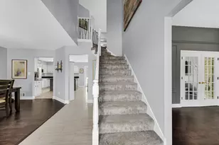 8969 Charrington Dr, Frankfort, IL 60423 - Photo 3