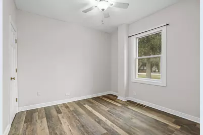 113 Gladys Avenue, Fox River Grove, IL 60021 - Photo 13