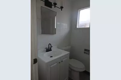 5035 W Gladys Avenue #C, Chicago, IL 60644 - Photo 13