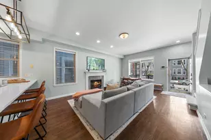 3736 N Janssen Ave, Chicago, IL 60613 - Photo 5