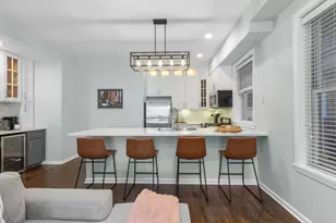 3736 N Janssen Ave, Chicago, IL 60613 - Photo 3