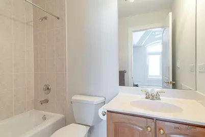 2059 Broadmoor Lane, Vernon Hills, IL 60061 - Photo 27