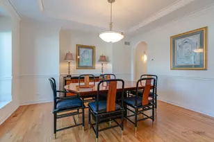 2059 Broadmoor Ln, Vernon Hills, IL 60061 - Photo 7