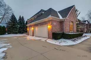 2059 Broadmoor Ln, Vernon Hills, IL 60061 - Photo 41