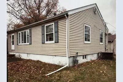 801 E McKinley Street, Pontiac, IL 61764 - Photo 1