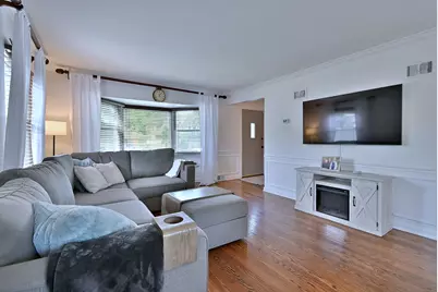 593 S Edgewood Avenue, Elmhurst, IL 60126 - Photo 11