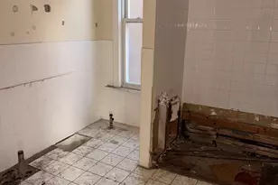 11841 S Union Ave, Chicago, IL 60628 - Photo 5