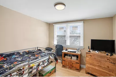 11315 S Stewart Avenue, Chicago, IL 60628 - Photo 19