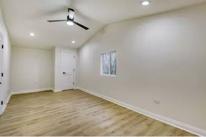 9232 S Aberdeen Street, Chicago, IL 60620 - Photo 19