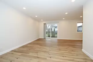 1122 Danvers Ct, Schaumburg, IL 60193 - Photo 5