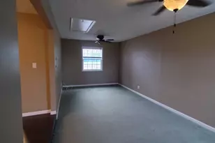 3 Apple Dr, Mattoon, IL 61938 - Photo 7