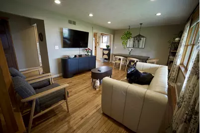 5629 Favor Road, Rockton, IL 61072 - Photo 7