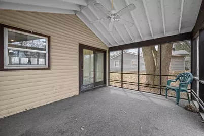 2412 W 3rd Street, Coal Valley, IL 61240 - Photo 31