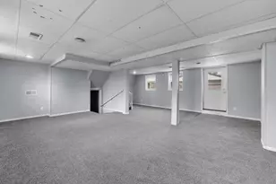 2412 W 3rd St, Coal Valley, IL 61240 - Photo 25