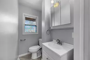 2412 W 3rd St, Coal Valley, IL 61240 - Photo 23