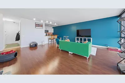 4343 N Clarendon Avenue #613, Chicago, IL 60613 - Photo 5