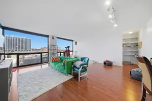 4343 N Clarendon Ave, Chicago, IL 60613 - Photo 7