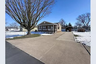906 7th Street, Colona, IL 61241 - Photo 1