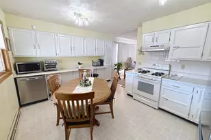 906 7th St, Colona, IL 61241 - Photo 7