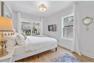 300 Geneva Road, Glen Ellyn, IL 60137 - Photo 15