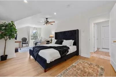 300 Geneva Road, Glen Ellyn, IL 60137 - Photo 19