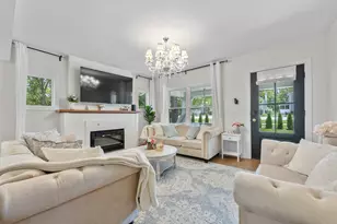 300 Geneva Rd, Glen Ellyn, IL 60137 - Photo 5