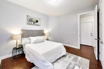 1518 W Cortez Street #3W, Chicago, IL 60642 - Photo 23