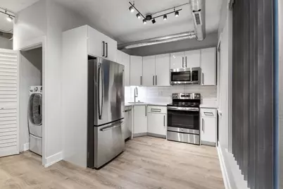 7645 N Sheridan Road #503, Chicago, IL 60626 - Photo 3