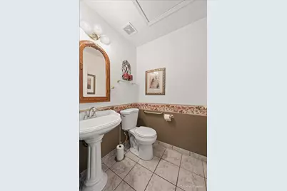 18 Hesterman Drive, Glendale Heights, IL 60139 - Photo 17