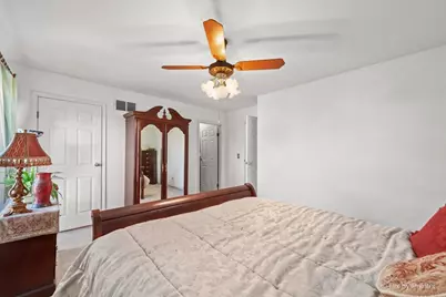 18 Hesterman Drive, Glendale Heights, IL 60139 - Photo 27