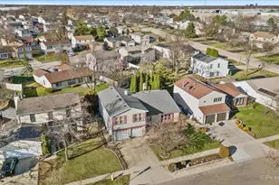 18 Hesterman Dr, Glendale Heights, IL 60139 - Photo 3