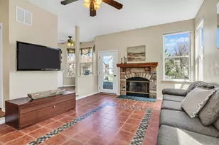 460 Arlington Ln, Grayslake, IL 60030 - Photo 15