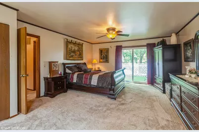 1116 Evergreen Drive, Carol Stream, IL 60188 - Photo 11