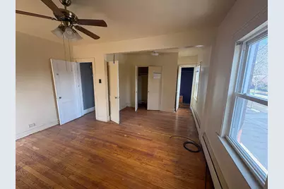 8204 S Champlain Avenue, Chicago, IL 60619 - Photo 15