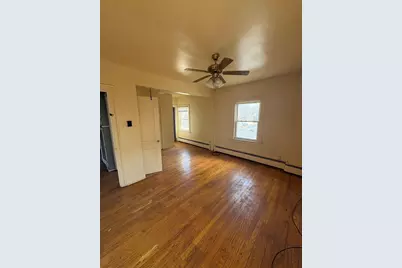 8204 S Champlain Avenue, Chicago, IL 60619 - Photo 13