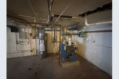 8204 S Champlain Avenue, Chicago, IL 60619 - Photo 17