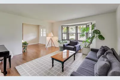 3790 Whispering Trails Drive, Hoffman Estates, IL 60192 - Photo 3