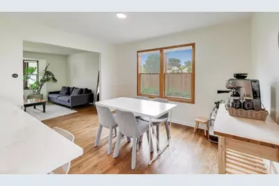 3790 Whispering Trails Drive, Hoffman Estates, IL 60192 - Photo 5