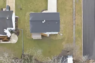 2S245 Mayfield Ln, Glen Ellyn, IL 60137 - Photo 39