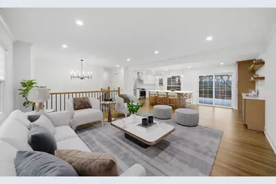 2S245 Mayfield Lane, Glen Ellyn, IL 60137 - Photo 5