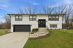 2S245 Mayfield Ln, Glen Ellyn, IL 60137 - Photo 41