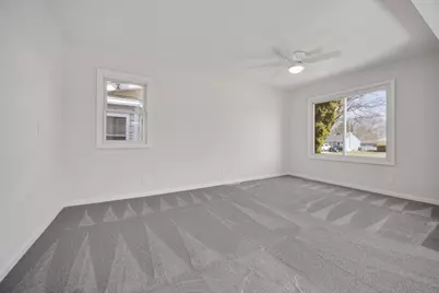 2114 Eshcol Avenue, Zion, IL 60099 - Photo 5